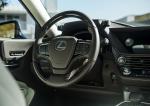 Lexus LS500 2017 года (NA)